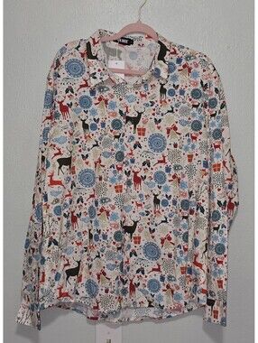 Tixmie Womens XL 100 Cotton Christmas Button Down Shirt Blouse Reindeer Holiday